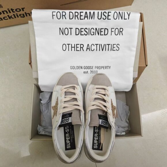 Golden Goose Leather Low Top Sneakers - Picture 5 of 6
